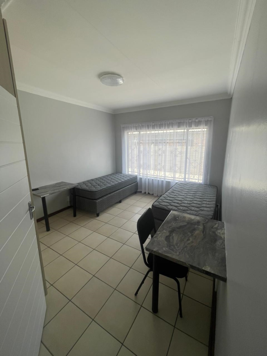 To Let 1 Bedroom Property for Rent in Universitas Free State